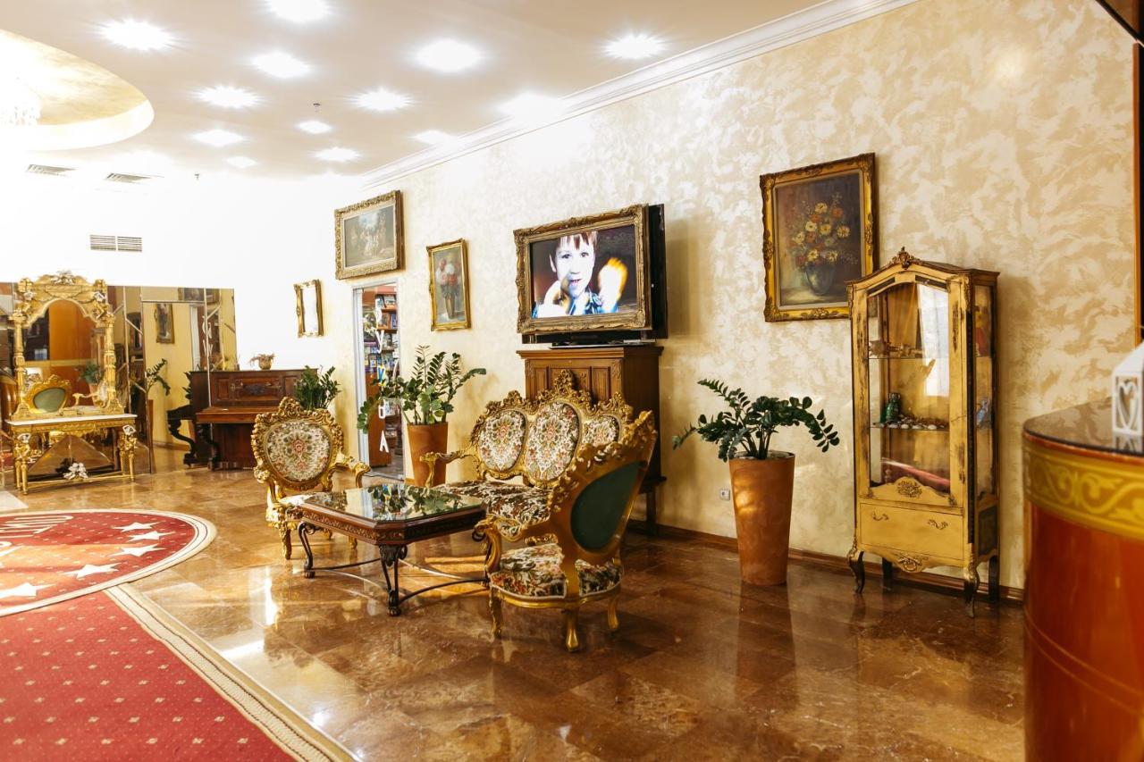 Boutique Spa Casino Hotel Lybid Plaza Khmelnytskyi Exterior photo