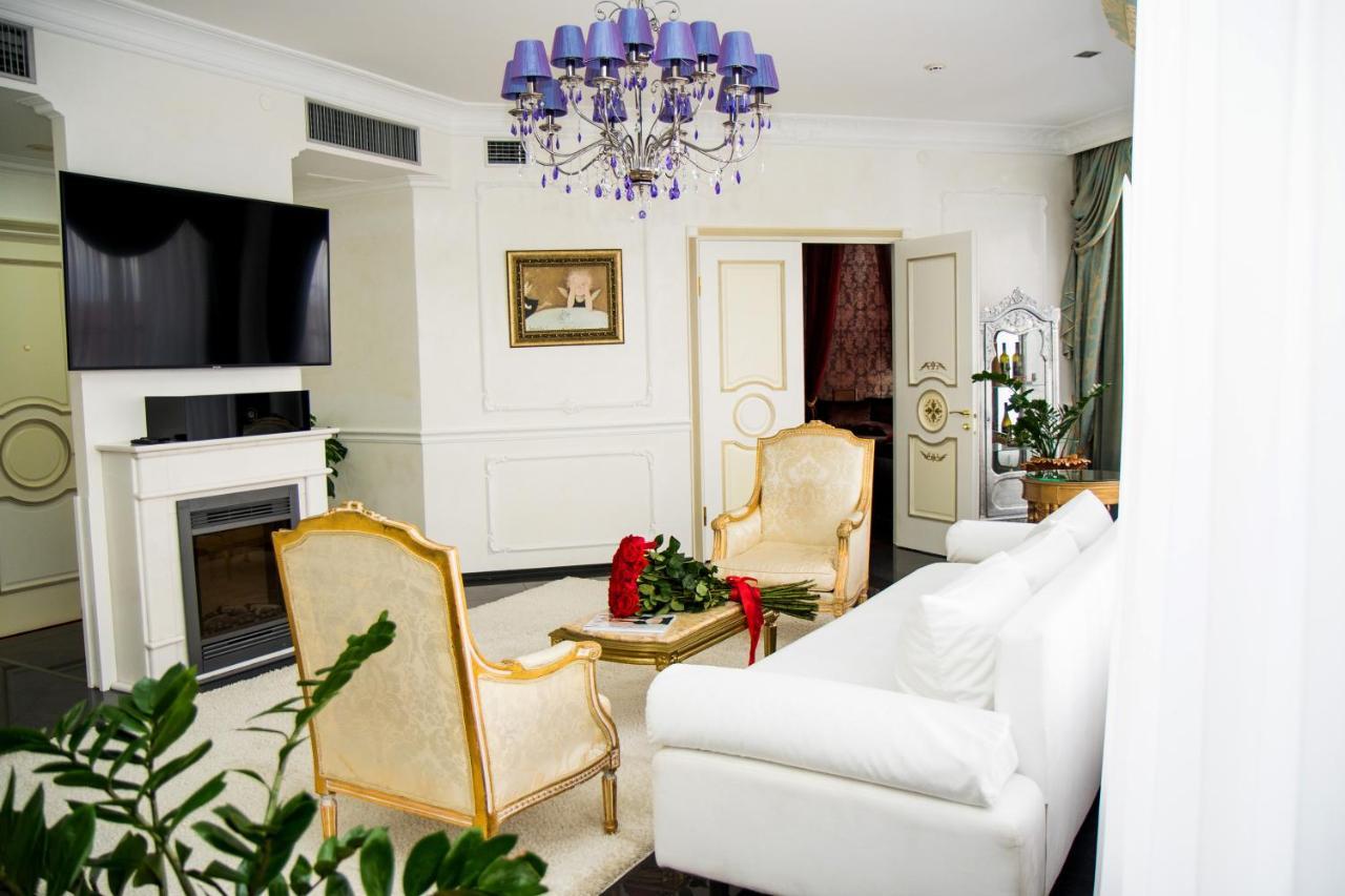 Boutique Spa Casino Hotel Lybid Plaza Khmelnytskyi Exterior photo