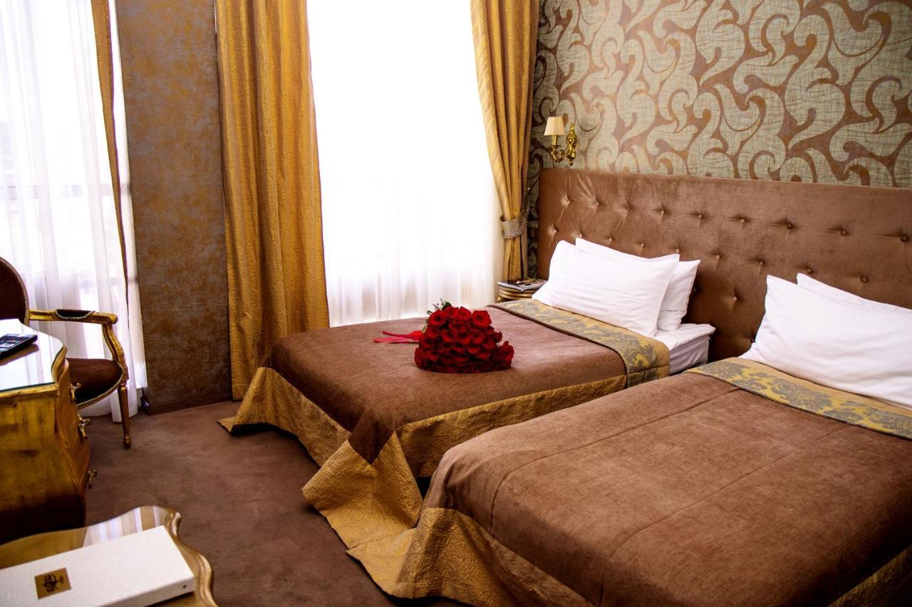 Boutique Spa Casino Hotel Lybid Plaza Khmelnytskyi Exterior photo