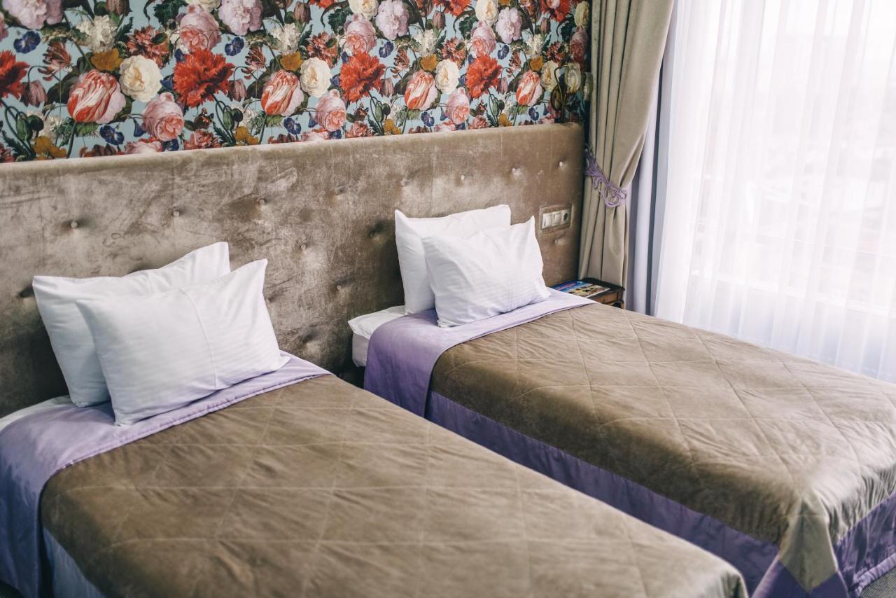 Boutique Spa Casino Hotel Lybid Plaza Khmelnytskyi Exterior photo