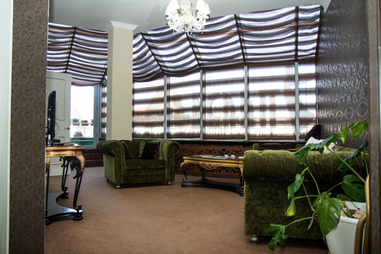 Boutique Spa Casino Hotel Lybid Plaza Khmelnytskyi Exterior photo