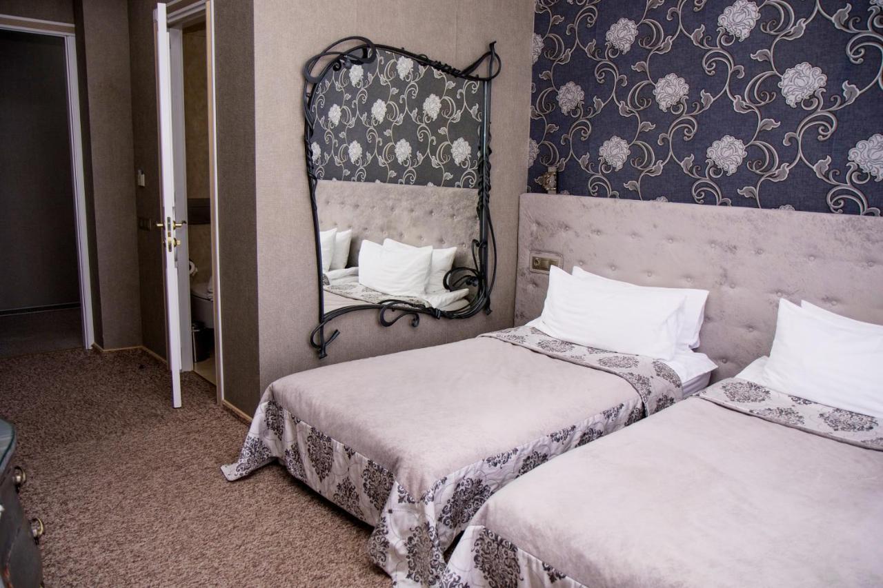 Boutique Spa Casino Hotel Lybid Plaza Khmelnytskyi Exterior photo